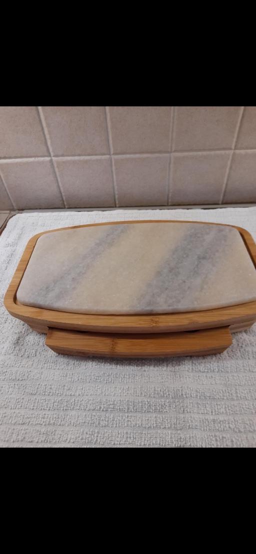 Buy & Sell Cross Green Leeds - Photos for Cheese board with marble top