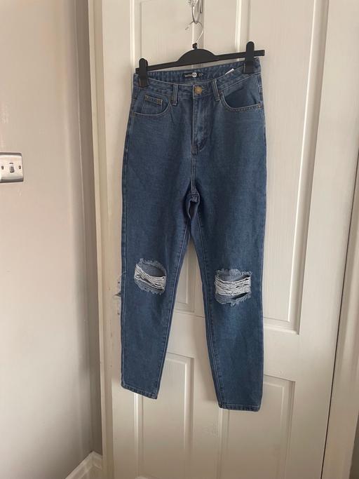 Buy & Sell Cross Green Leeds - Photos for Boohoo ladies ripped jeans size 10
