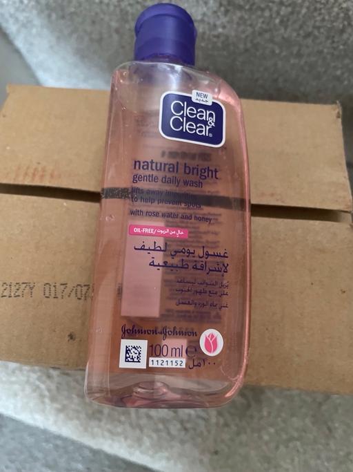 Buy & Sell Cross Green Leeds - Photos for Box 12 clean & clear face cleanser