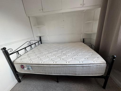 Buy & Sell Ocean Village Southampton - Photos for Big double mattress and metal bed frame.