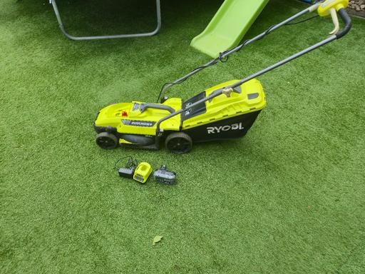 Buy & Sell Yew Tree Estate Sandwell - Photos for Ryobi 18v One+ Lawn Mower RLM18X33S40