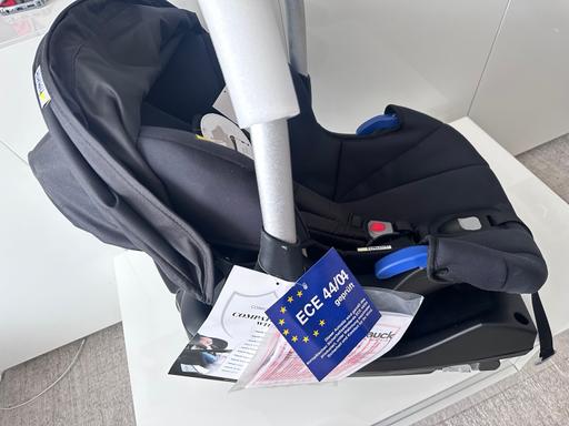 Buy & Sell Dagenham Barking and Dagenham - Photos for Colibri car seat with the isofix base