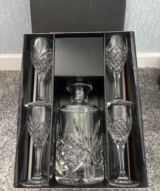 Buy & Sell Hixon Stafford - Photos for Royal Doulton Crystal Decanter Set