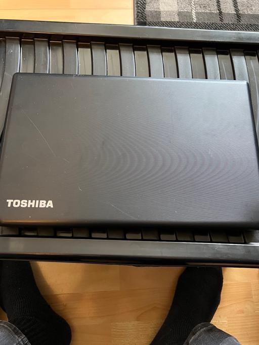 Buy & Sell Archdeacon Newton Darlington - Photos for Toshiba laptop