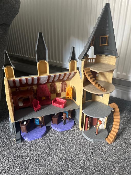 Buy & Sell Cadeby Doncaster - Photos for Light up and sound Harry Potter castle