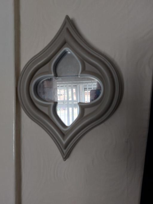 Buy & Sell Heath Town Wolverhampton - Photos for x3 little mirrors