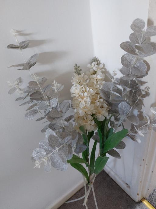 Buy & Sell Heath Town Wolverhampton - Photos for artifical flowers