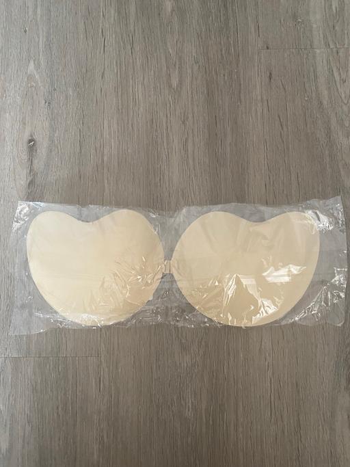 Buy & Sell Northfield Birmingham - Photos for Stick on bras