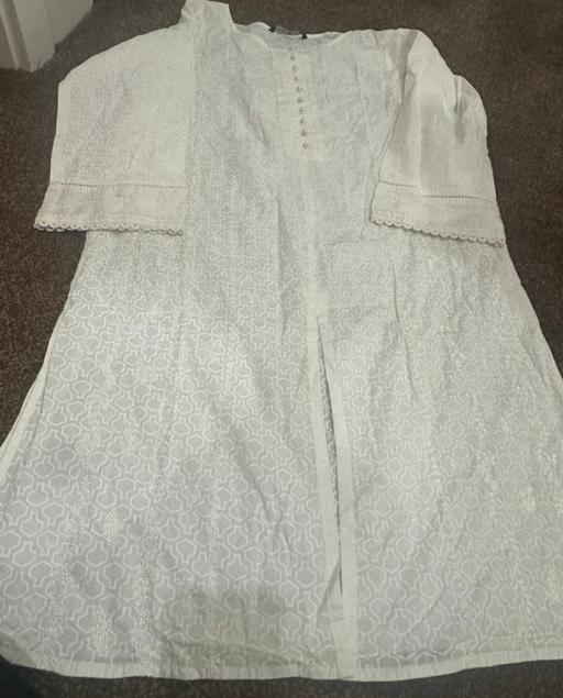 Buy & Sell Carlton Gedling - Photos for White cotton wear kurta -M