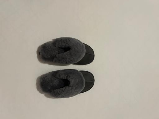 Buy & Sell Orpington Bromley - Photos for Just Sheepskin Ladies Slippers
