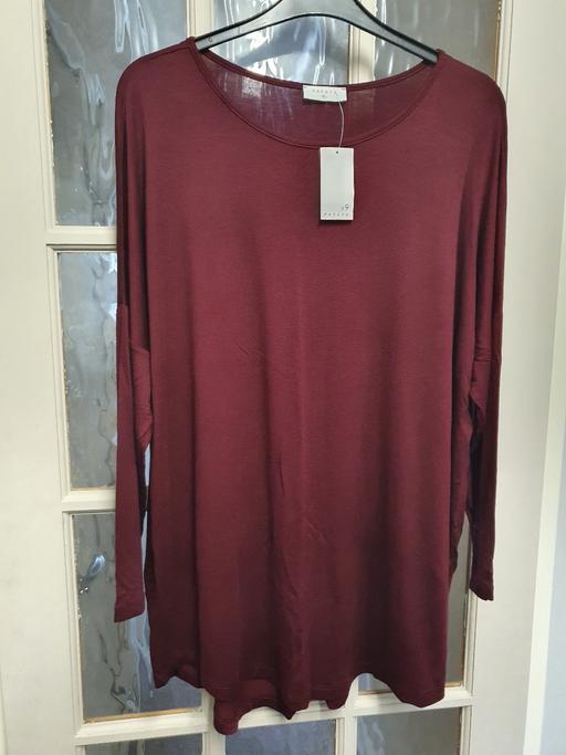 Buy & Sell Oxley Wolverhampton - Photos for NEW top