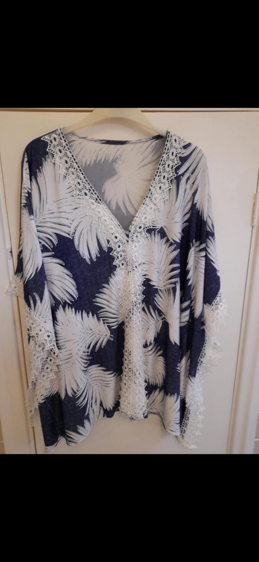 Buy & Sell Cross Green Leeds - Photos for Ladies blue white summer top size 20