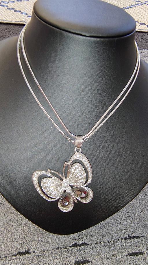 Buy & Sell West Bowling Bradford - Photos for big butterfly necklace snacked long chain