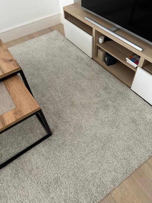 Buy & Sell Barnes South West London - Photos for Cream XL rug 200X290