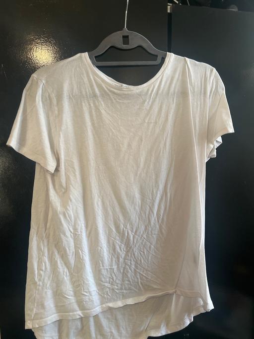 Buy & Sell Hulme Manchester - Photos for White T-shirt