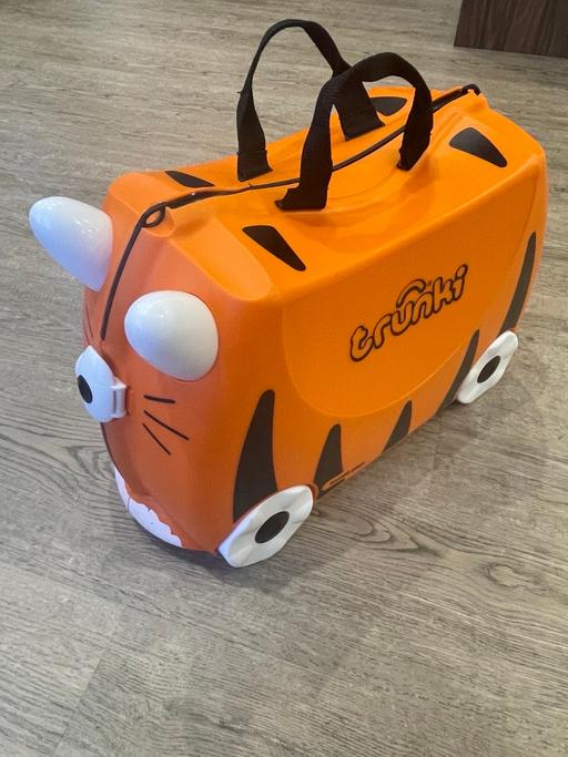 Buy & Sell Clayhanger Walsall - Photos for Trunki Kids Suitcase with Rucksack