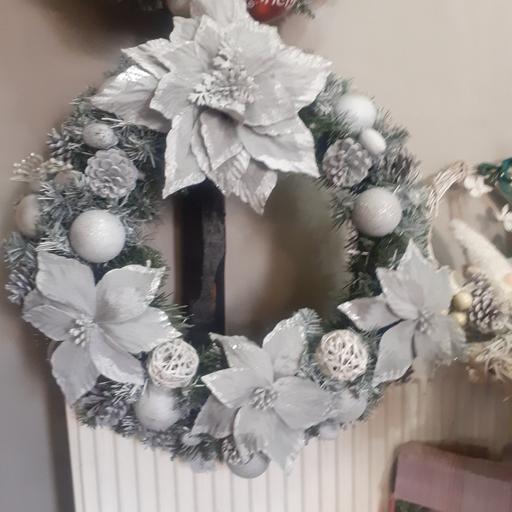 Buy & Sell Higher Tranmere Wirral - Photos for christmas wreath