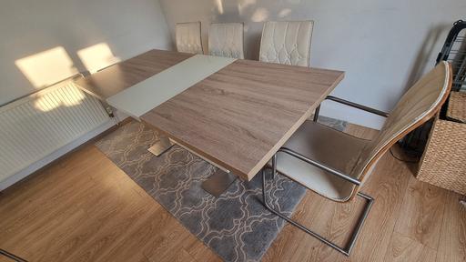 Buy & Sell Newham East London - Photos for Harveys Dining Table + 6 Chairs – Extendable