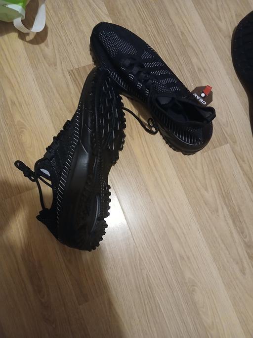 Buy & Sell Gorton Manchester - Photos for Mens Size 11 Trainers Brand NEW Sporty