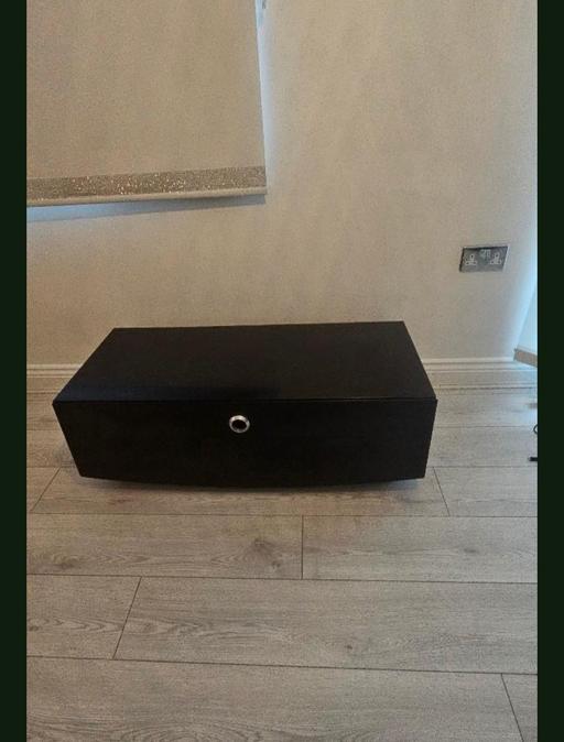 Buy & Sell Wapping East London - Photos for Cabinet black can hold 50 inch tv