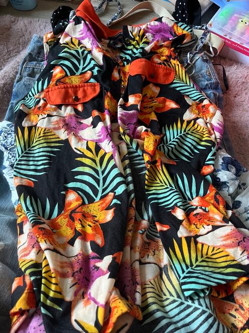 Buy & Sell Wednesfield Wolverhampton - Photos for Size 18 vest and sleeveless shirts £1 each