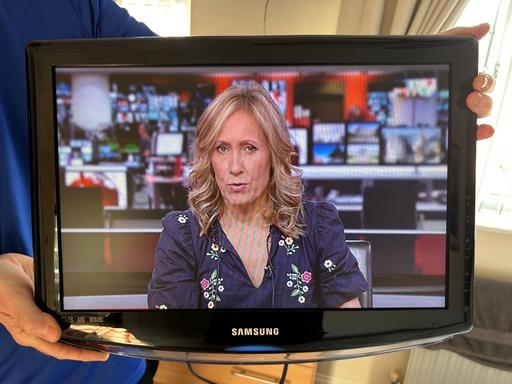 Buy & Sell Coseley Dudley - Photos for Samsung 19inch Tv