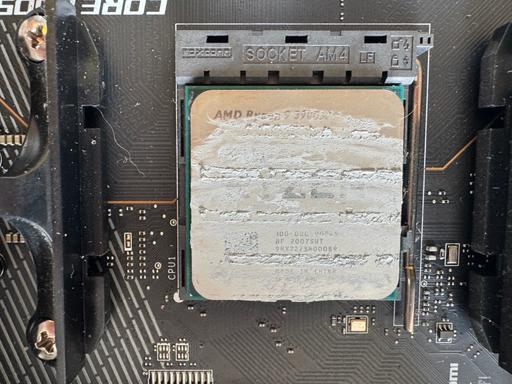 Buy & Sell South Kirkby Wakefield - Photos for MSI X570 GAMING PRO CARBON WIFI BUNDLE