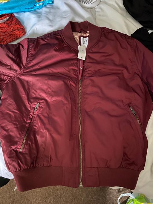 Buy & Sell Lessness Heath South East London - Photos for Gap bomber jacket