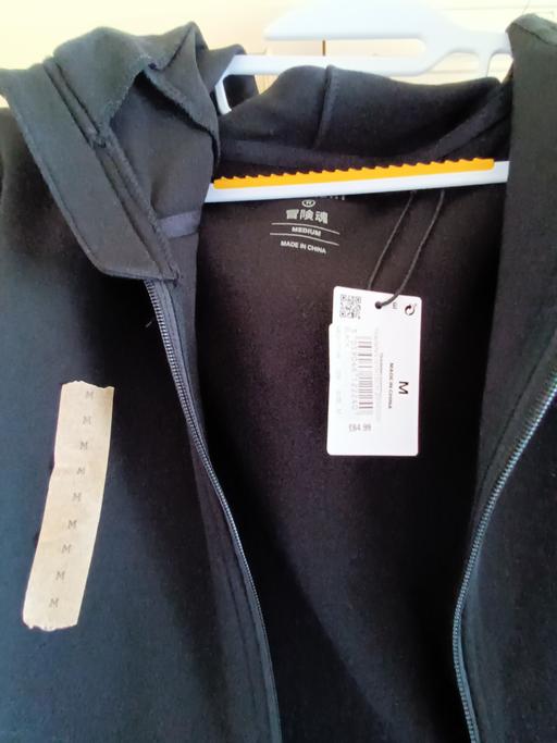 Buy & Sell Wednesfield Wolverhampton - Photos for BRAND NEW SUPERDRY TRACKSUIT