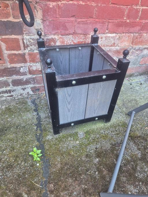 Buy & Sell Gawber Barnsley - Photos for plant pot