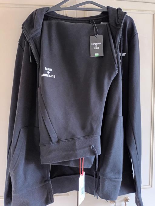 Buy & Sell Wednesfield Wolverhampton - Photos for BRAND NEW BLACK SUPERDRY TRACKSUIT