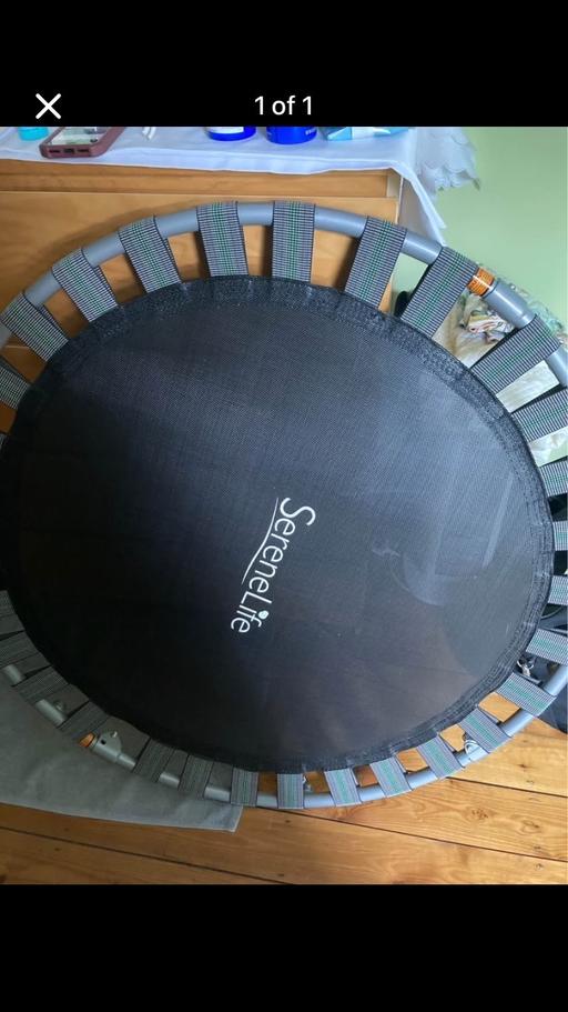 Buy & Sell Clapham Junction South West London - Photos for Trampoline