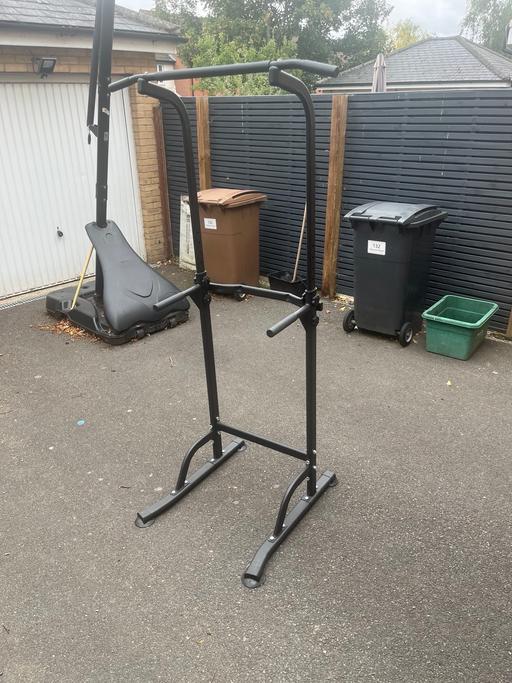 Buy & Sell Rayleigh Rochford - Photos for Pull up and dip frame