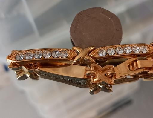 Buy & Sell Thatto Heath Saint Helens - Photos for Heavy gold plated gemstone kiss bracelet