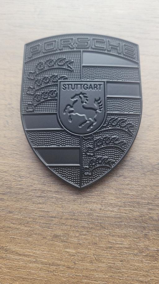 Vehicles Belgrave Leicester - Photos for German Sports Car Badge