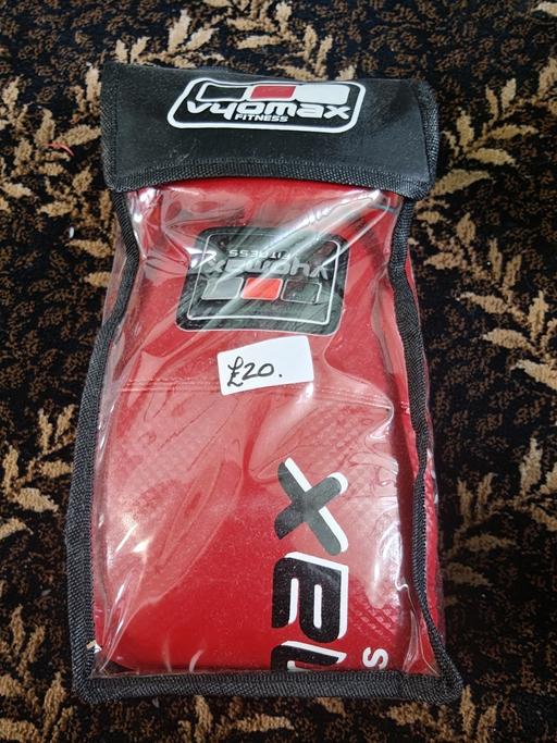 Buy & Sell Bardsley Oldham - Photos for Boxing Gloves Used