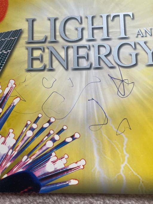 Buy & Sell Ynysddu Caerphilly - Wales - Photos for Light and energy book