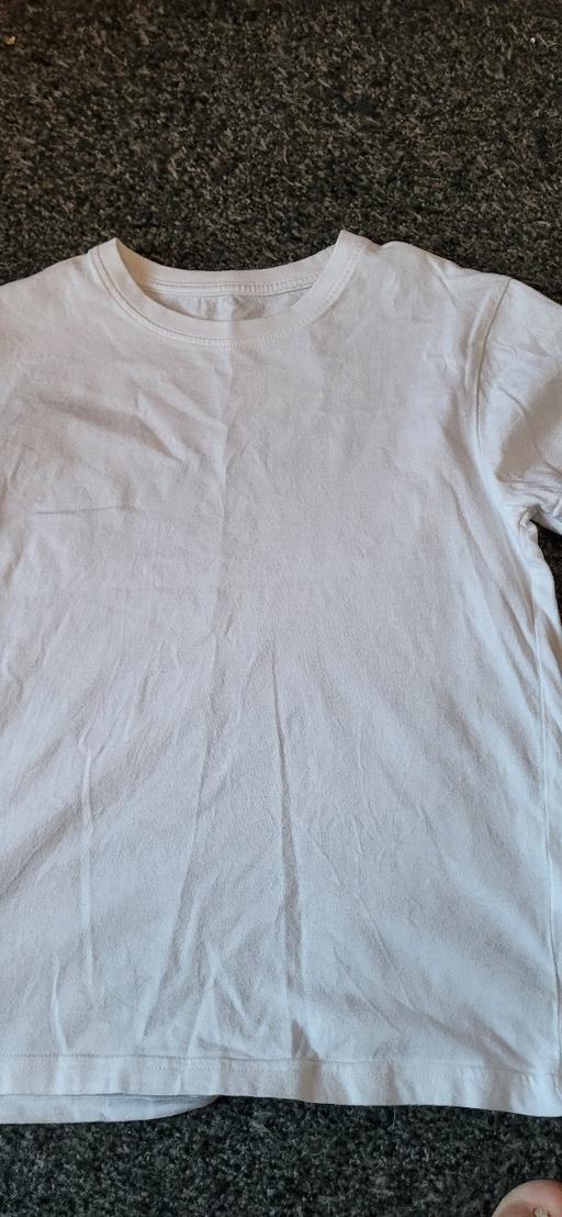 Buy & Sell Radcliffe Bury - Photos for white top age 9