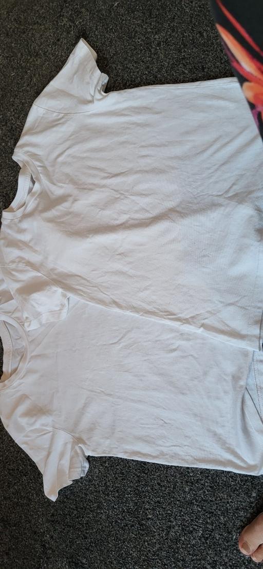 Buy & Sell Radcliffe Bury - Photos for boys white top age 11