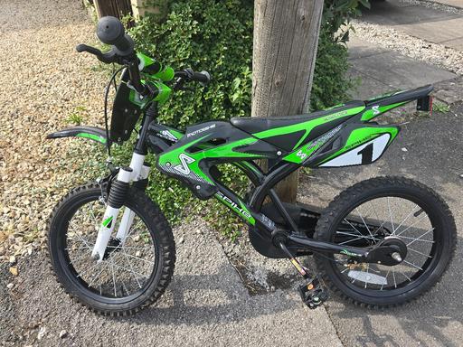 Buy & Sell Willenhall Walsall - Photos for 16 inch boys motorcross style bike
