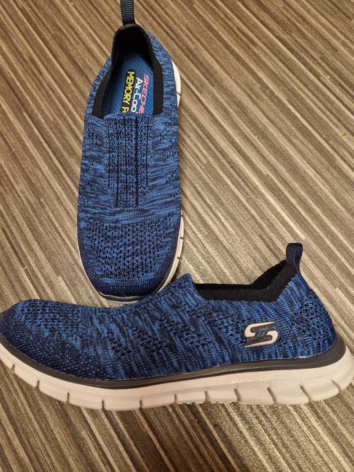 Buy & Sell Erith Bexley - Photos for sketchers air cooled memory foam trainers 25