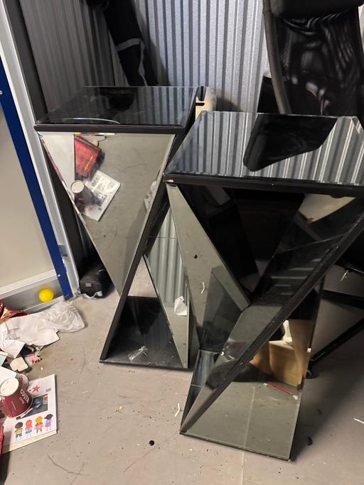Buy & Sell Horn Park South East London - Photos for 2 West Elm Faceted Mirror Side Table