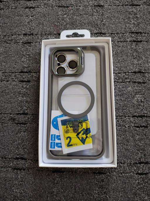 Buy & Sell West Bowling Bradford - Photos for iPhone 15 pro Max case with kickstand magneti