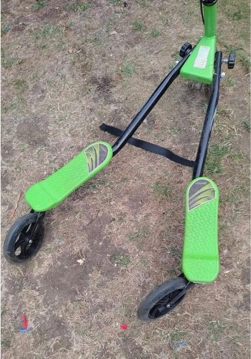 Buy & Sell Ringstead North Northamptonshire - Photos for Tri Flicker scooter