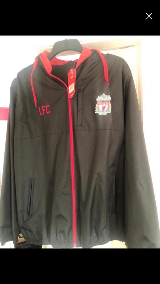 Buy & Sell Anfield Liverpool - Photos for Mens LFC waterproof rain jacket size XL