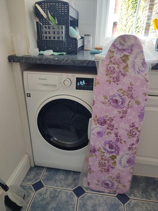 Buy & Sell Frognal North West London - Photos for Ironing board , compact 107cm length - New