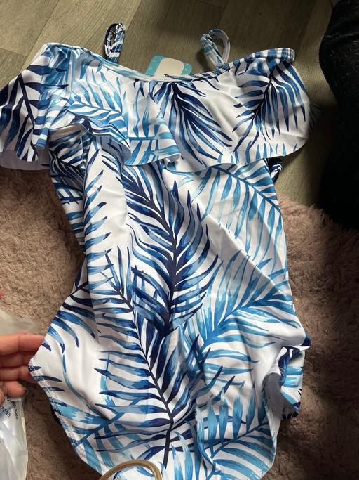 Buy & Sell Wednesfield Wolverhampton - Photos for New age 8-9 years swimming costume