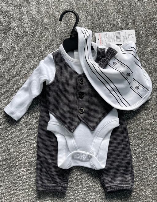 Buy & Sell North Wingfield North East Derbyshire - Photos for Baby suit set