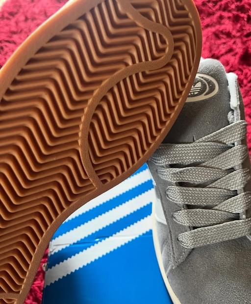 Buy & Sell Bradwell Common Milton Keynes - Photos for Adidas campus 00 grey