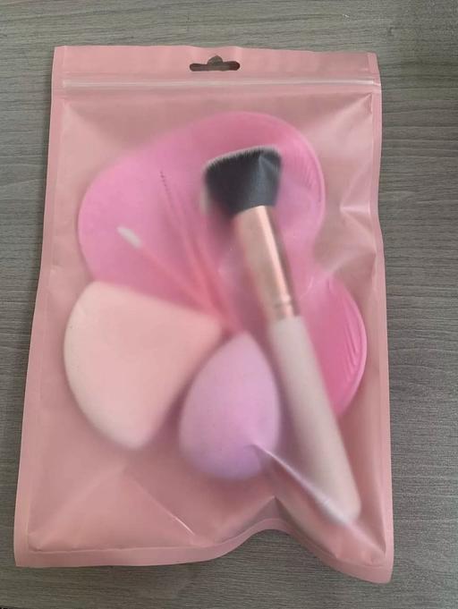 Buy & Sell Rowley Village Sandwell - Photos for make up brush set, starter pack